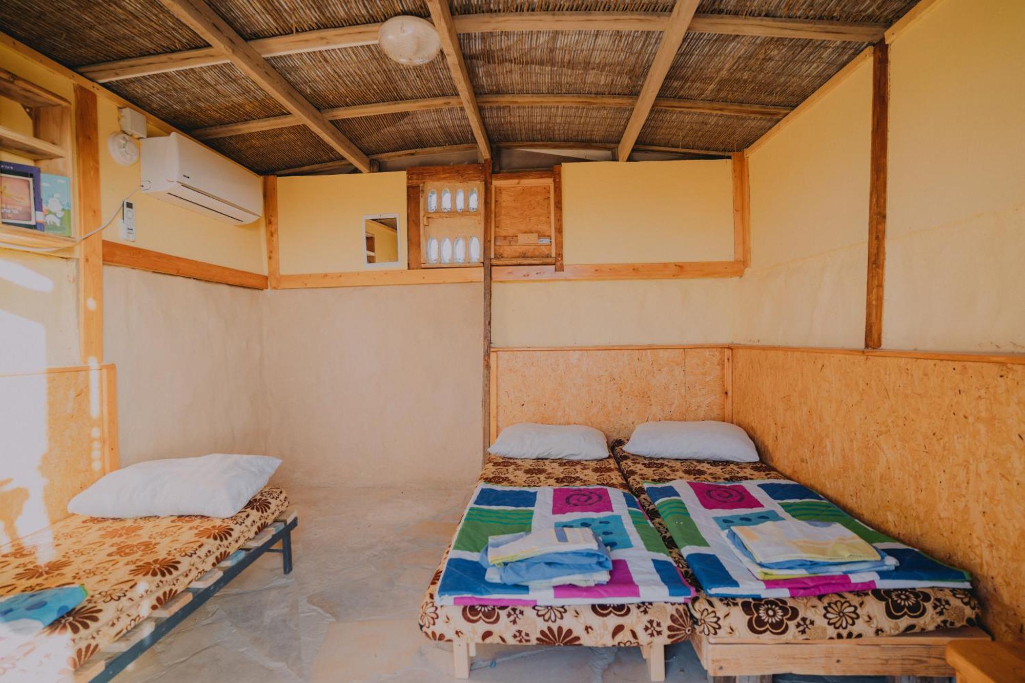 הוילה מצפה רמון Desert Shade Camp חוות צל מדבר מראה חיצוני תמונה