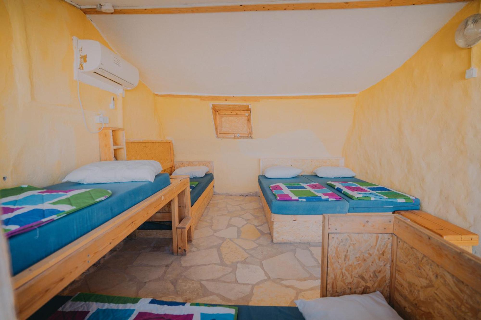 הוילה מצפה רמון Desert Shade Camp חוות צל מדבר חדר תמונה